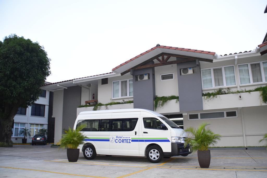 Hotel Cortez Santa Cruz de La Sierra Εξωτερικό φωτογραφία